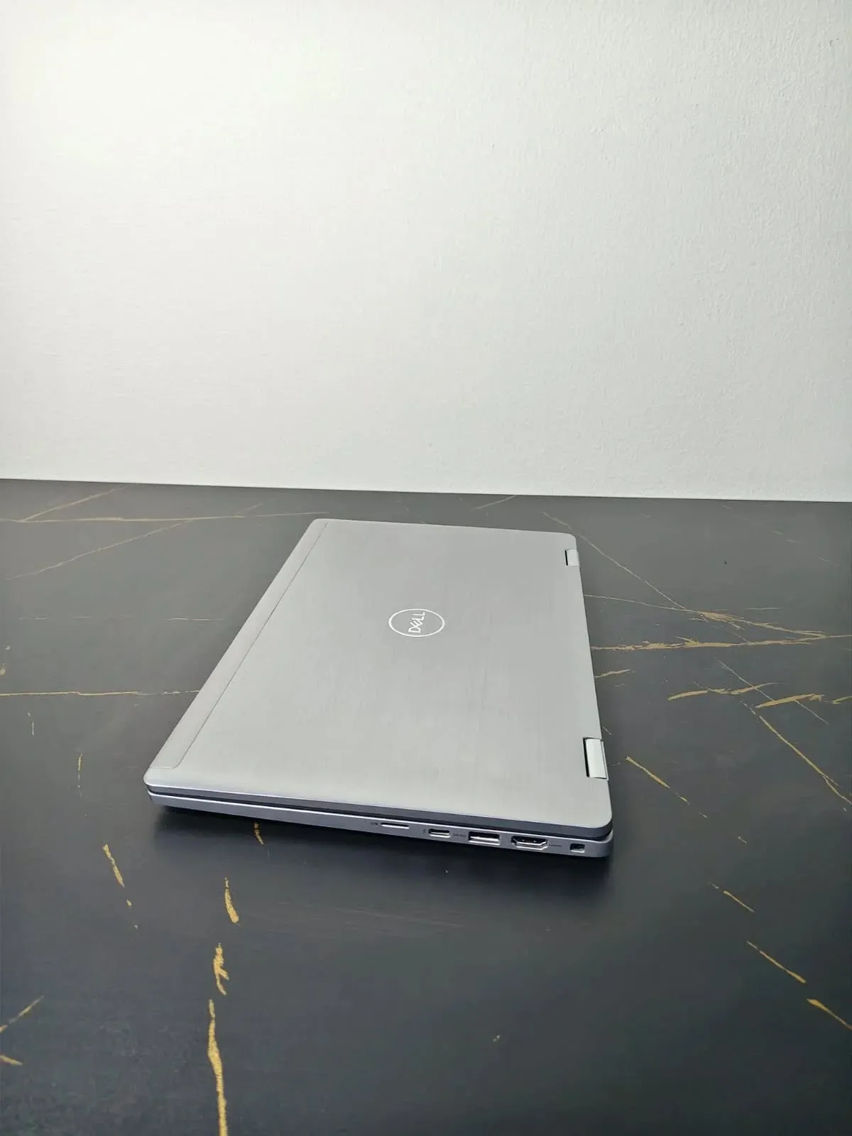 DELL Latitude 7420 x360 thumbnail 5