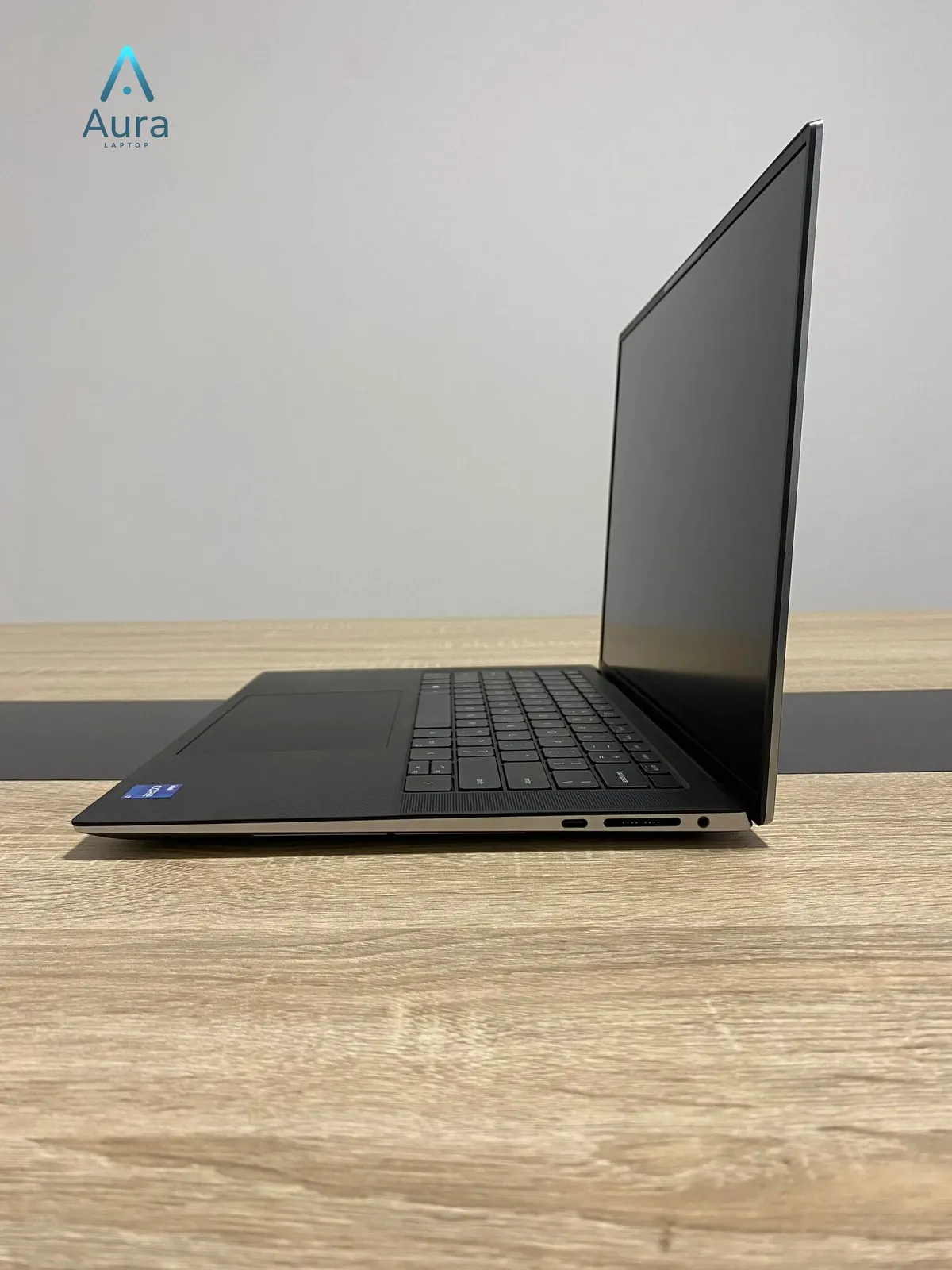 Dell Precision 5560 thumbnail 3