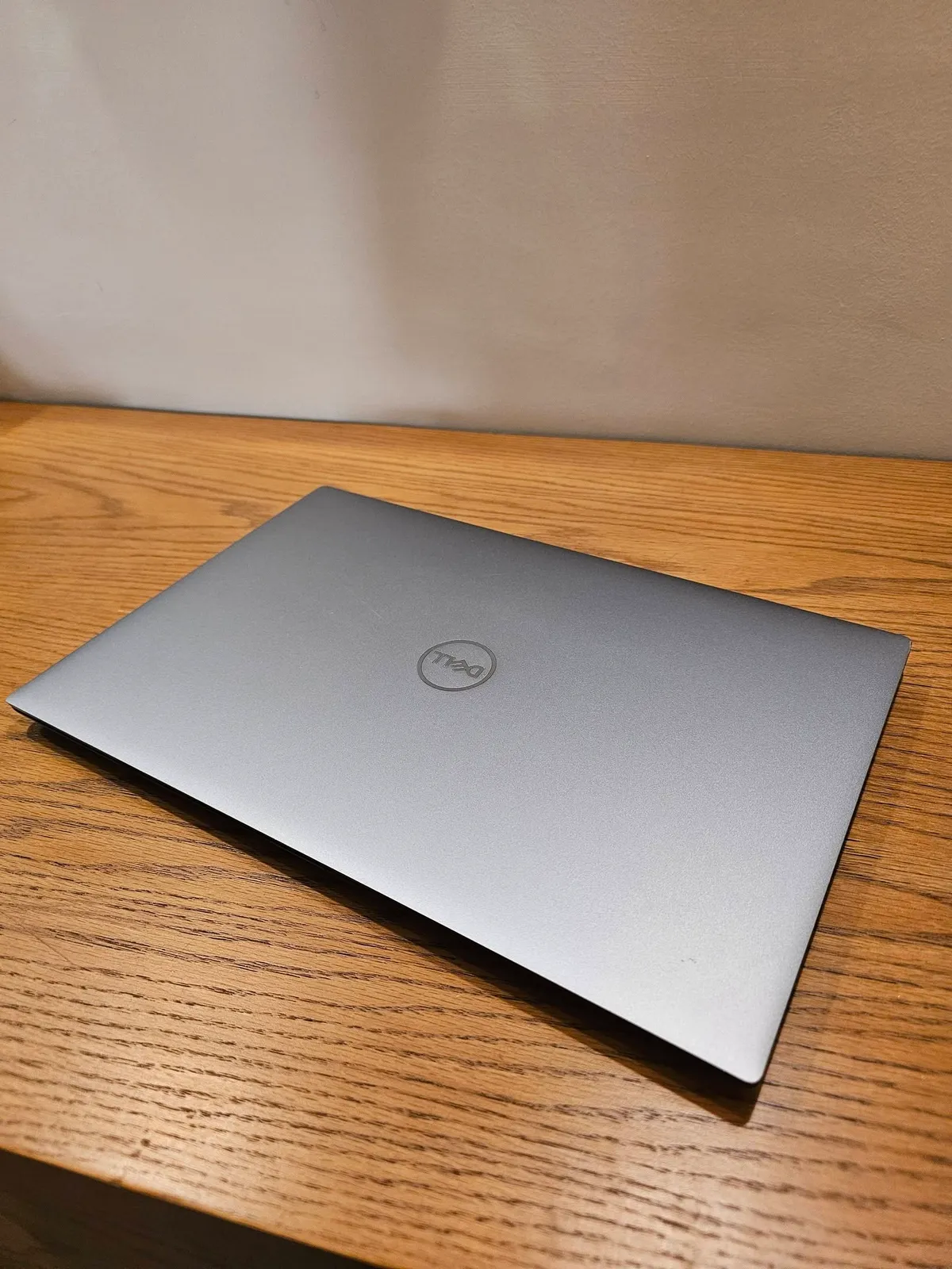 DELL Precision 5570 Touchscreen 4K thumbnail 3