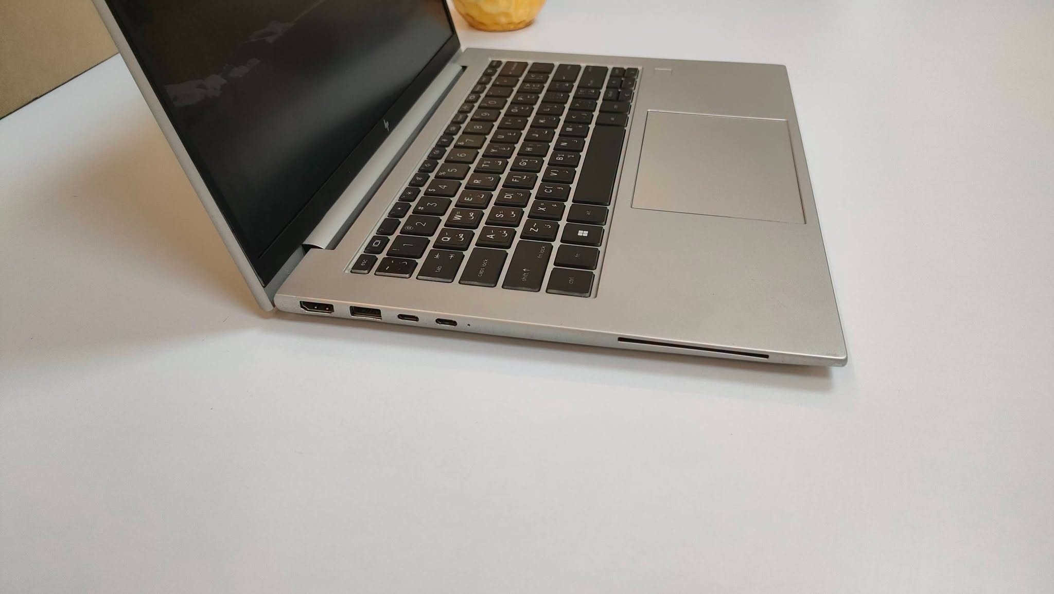 HP EliteBook 845 G9 R5 thumbnail 2