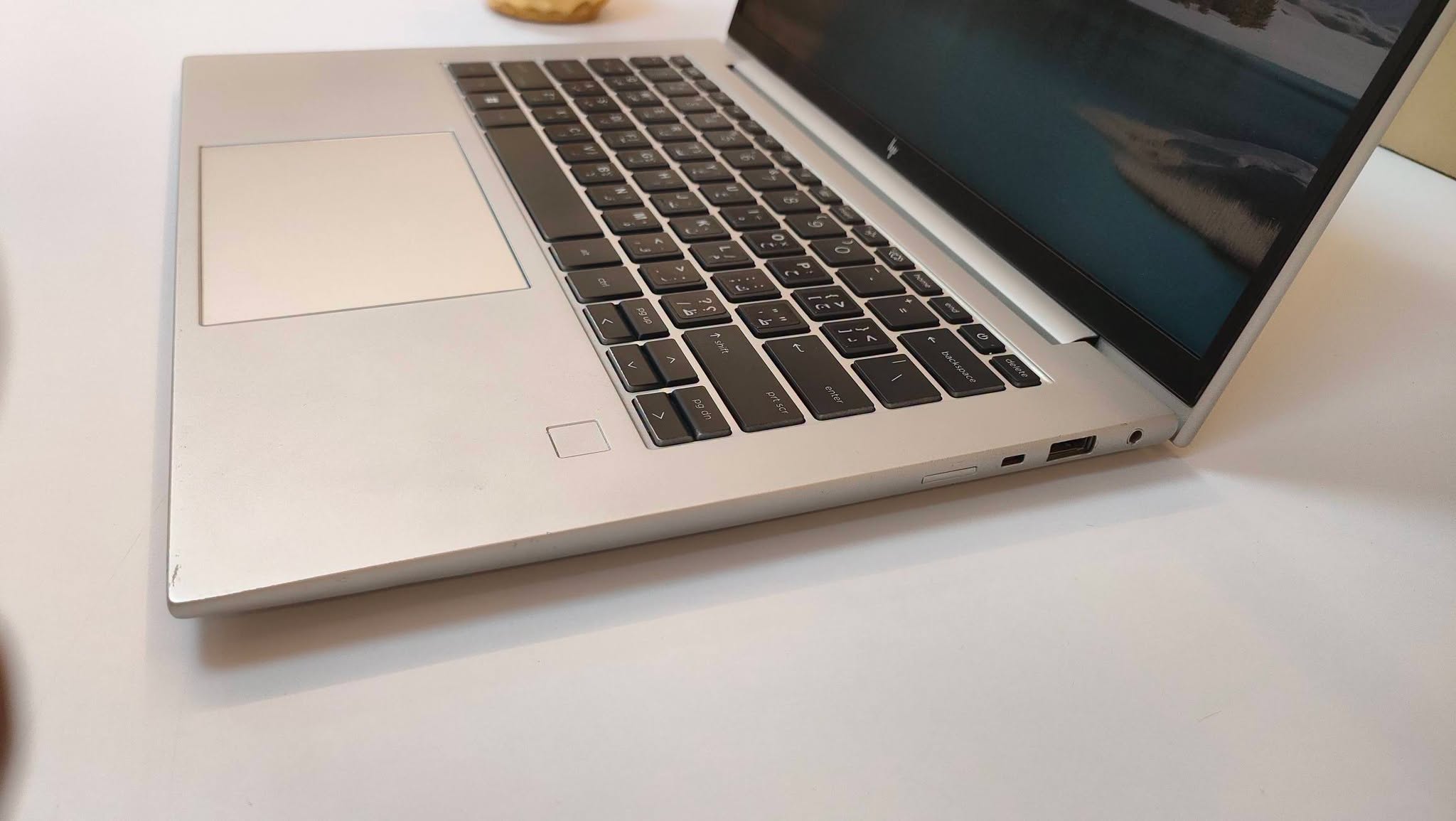 HP EliteBook 845 G9 R5 thumbnail 4