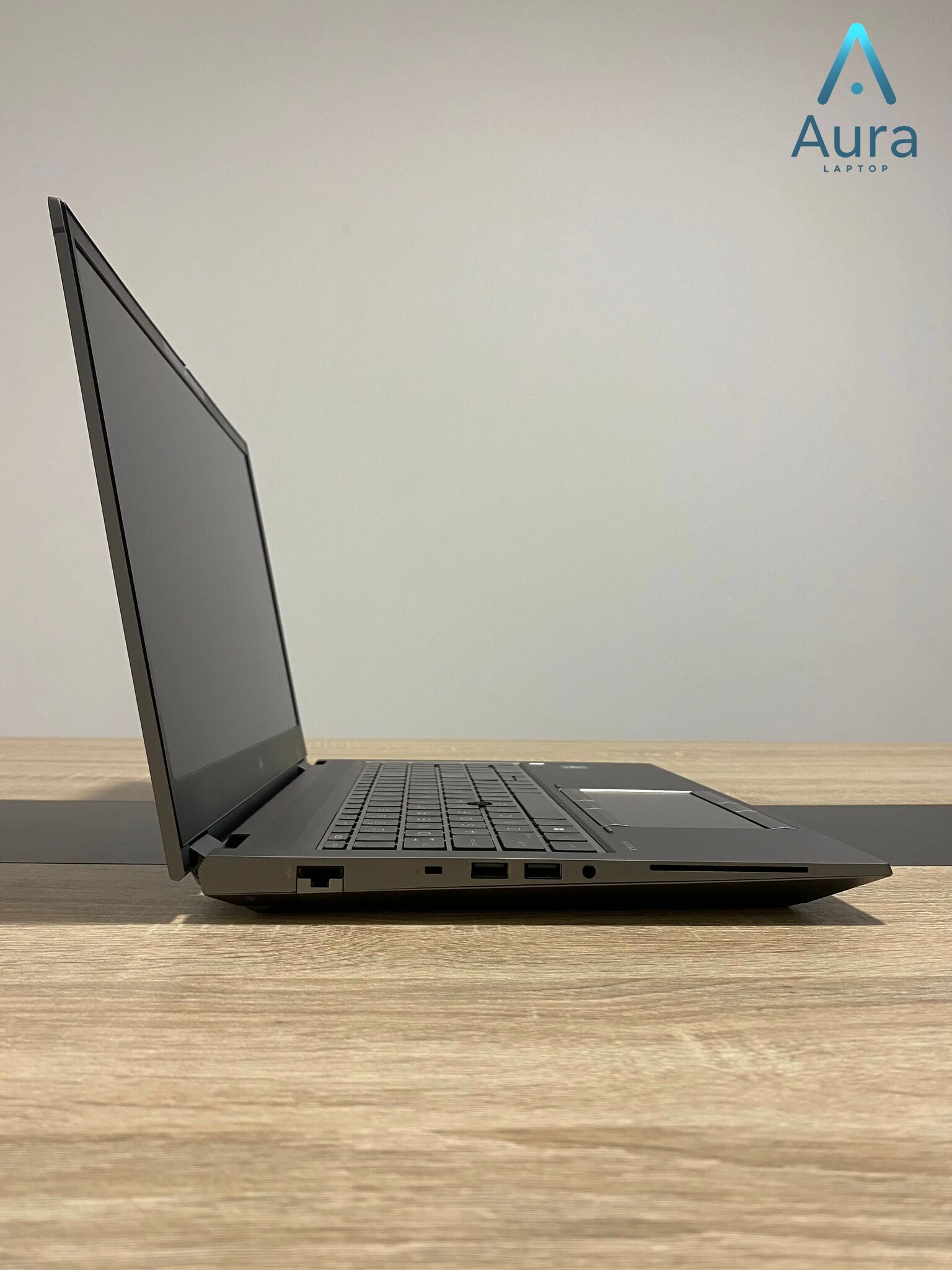 HP ZBook Fury G8 Workstation thumbnail 4